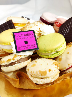//Coupe Macarons  6 pers.