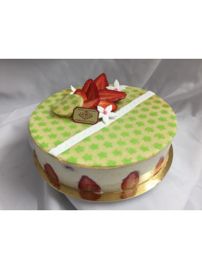 /FRAISIER 30 40 ou 50 pers