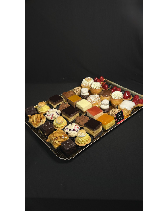 Plateaux de 35 Demis gâteaux  (ASSORTIMENT)