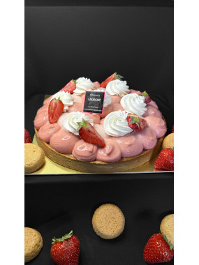 //Tarte aux Fraises Glacée 6 pers.
