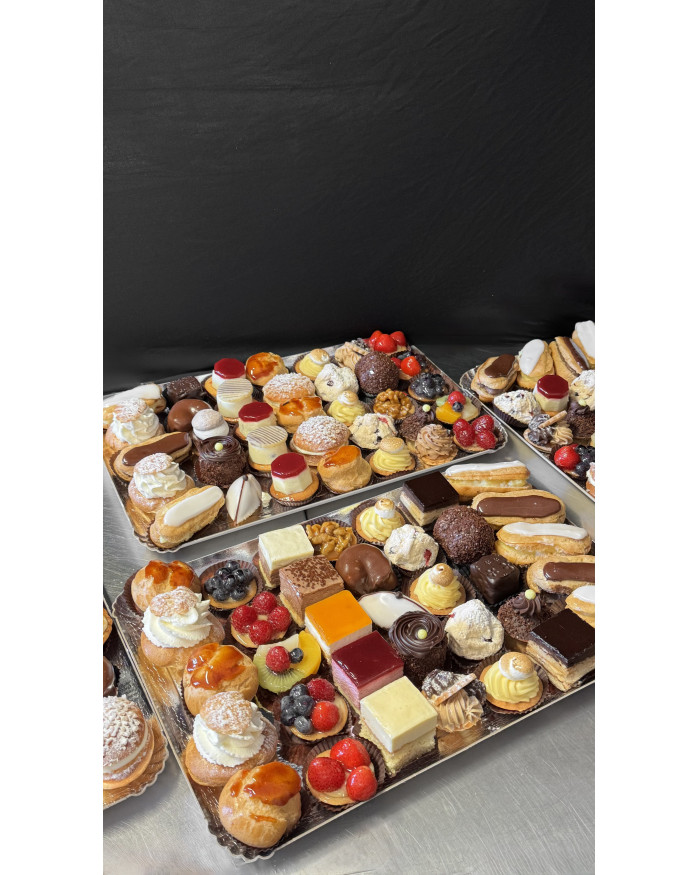 Plateaux de 35 Demis gâteaux  (ASSORTIMENT)